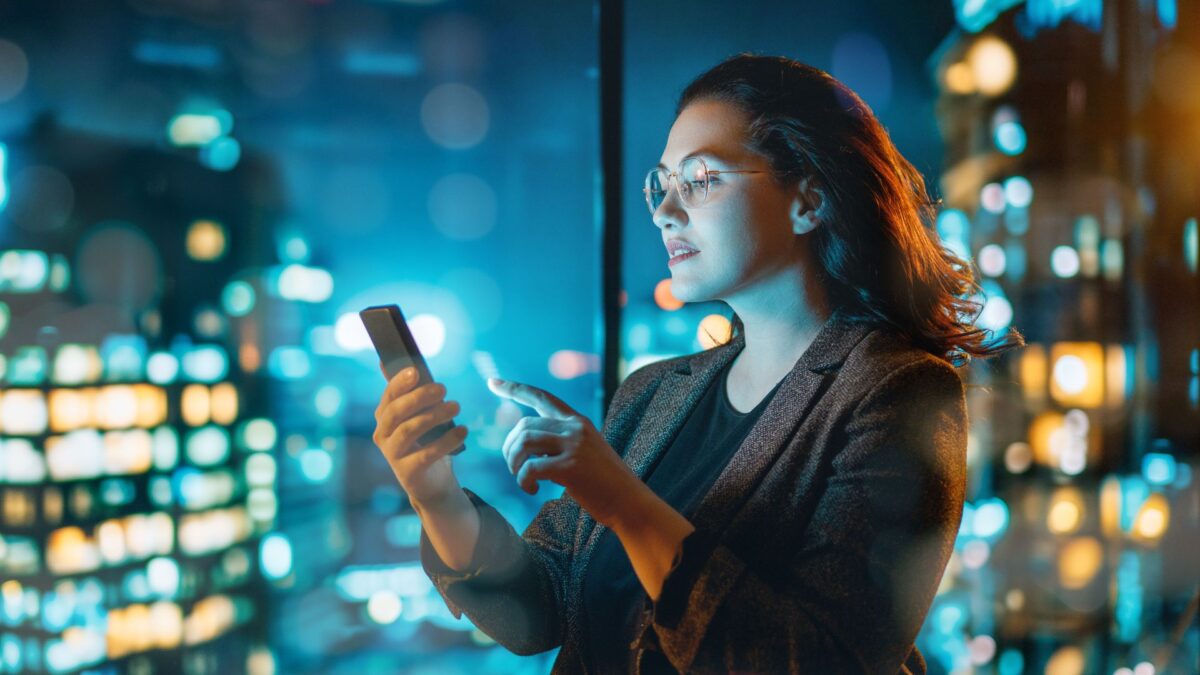 The Content-Compression Era: Winning Attention in a 6-Second Economy